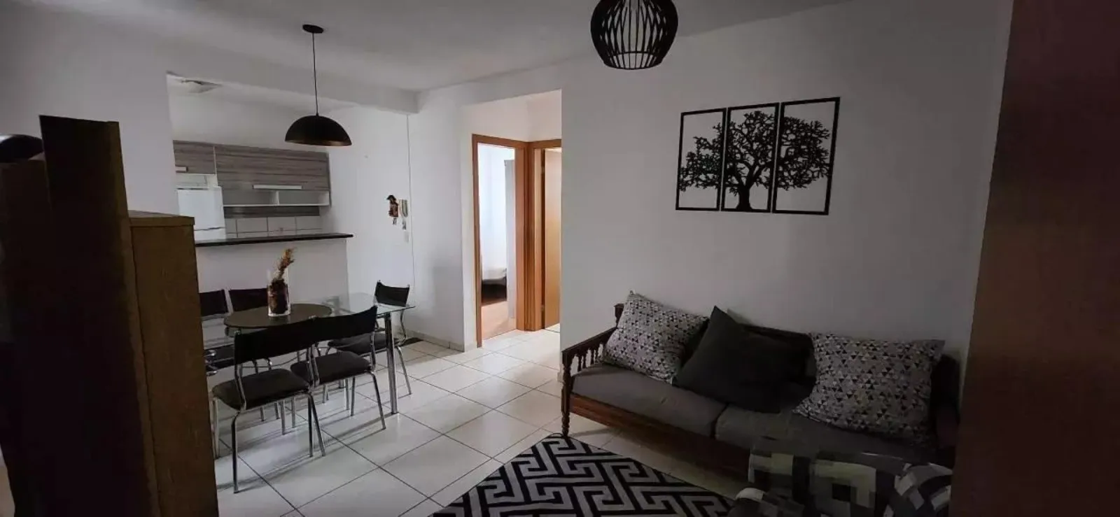 Apartamento de 2 quartos no Jardim Holanda — Jardim Holanda, Uberlândia